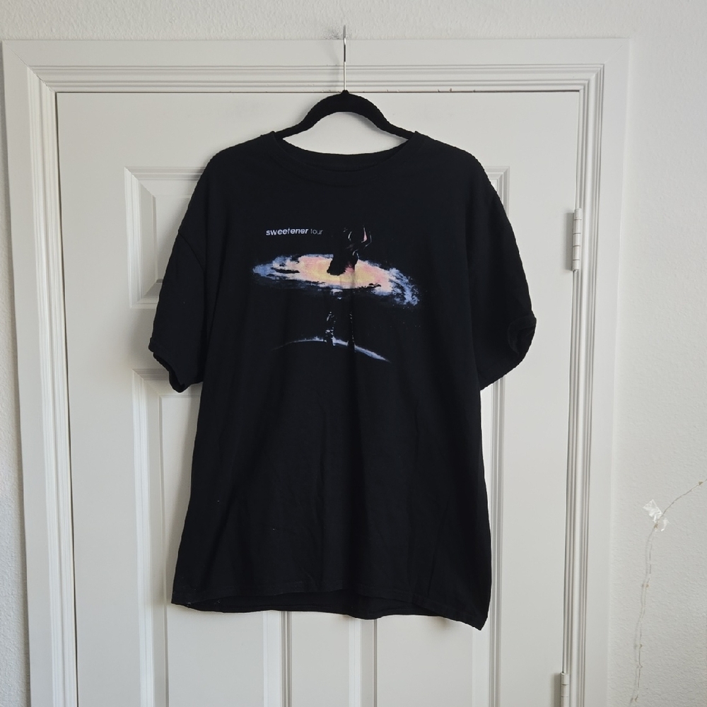 Ariana Grande Black Sweetener Tour Tee